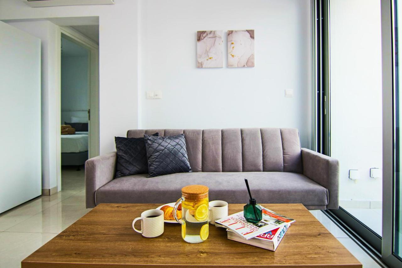 Апартаменты Phaedrus Living - Seaside Executive Flat Harbour 101 Пафос Экстерьер фото